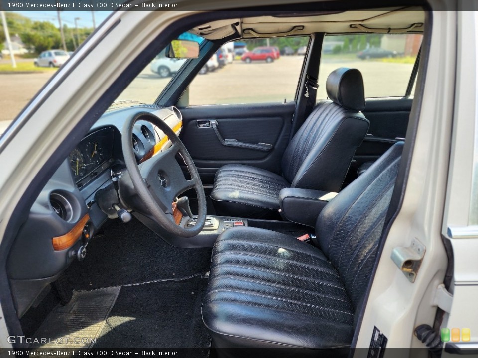 Black Interior Front Seat for the 1980 Mercedes-Benz E Class 300 D Sedan #146562084