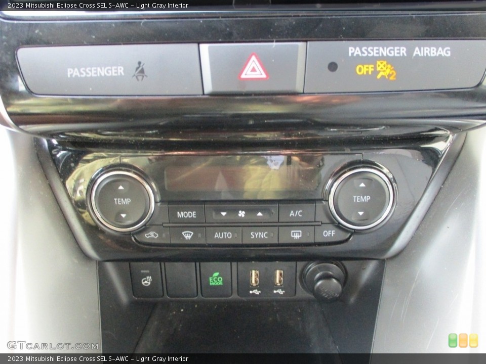 Light Gray Interior Controls for the 2023 Mitsubishi Eclipse Cross SEL S-AWC #146564433