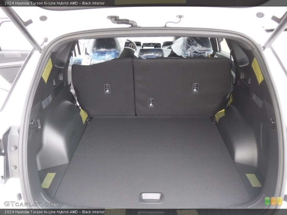 Black Interior Trunk for the 2024 Hyundai Tucson N-Line Hybrid AWD #146573331