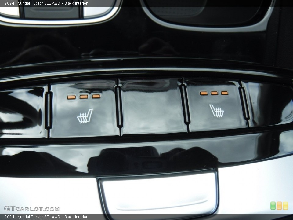 Black Interior Controls for the 2024 Hyundai Tucson SEL AWD #146578435