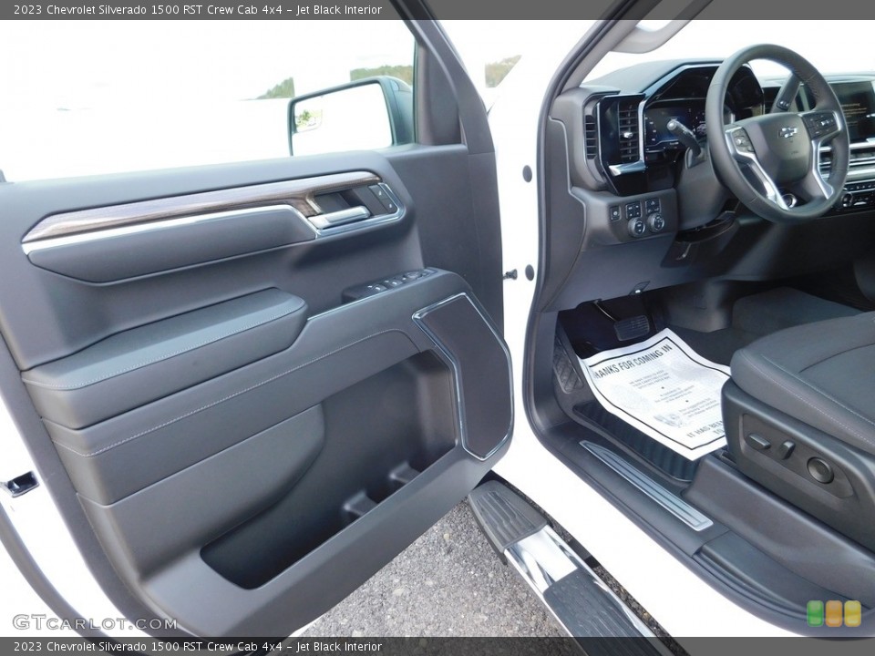 Jet Black Interior Front Seat for the 2023 Chevrolet Silverado 1500 RST Crew Cab 4x4 #146580141