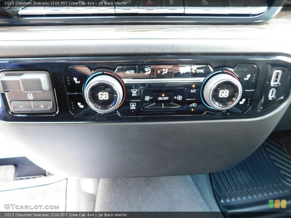 Jet Black Interior Controls for the 2023 Chevrolet Silverado 1500 RST Crew Cab 4x4 #146580248