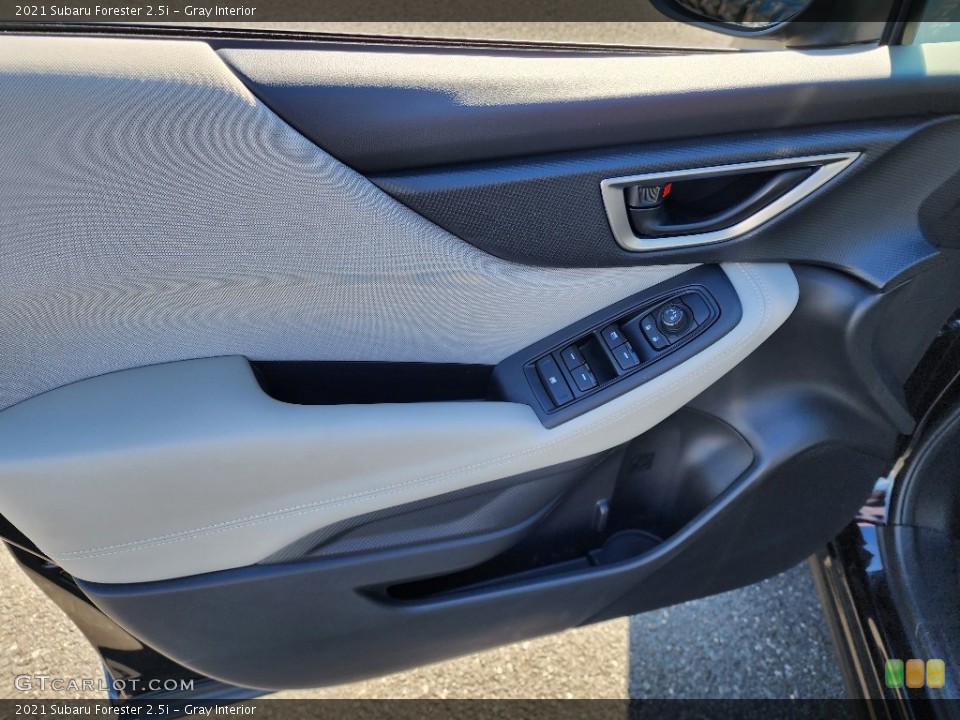 Gray Interior Door Panel for the 2021 Subaru Forester 2.5i #146581342