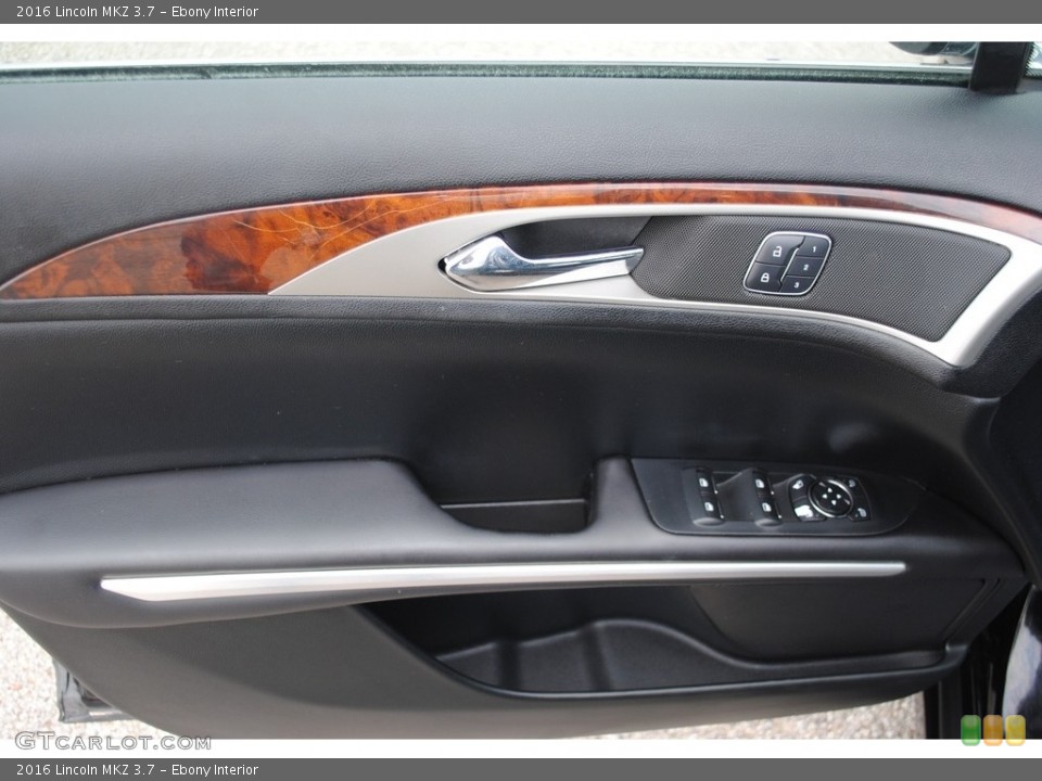 Ebony Interior Door Panel for the 2016 Lincoln MKZ 3.7 #146584344