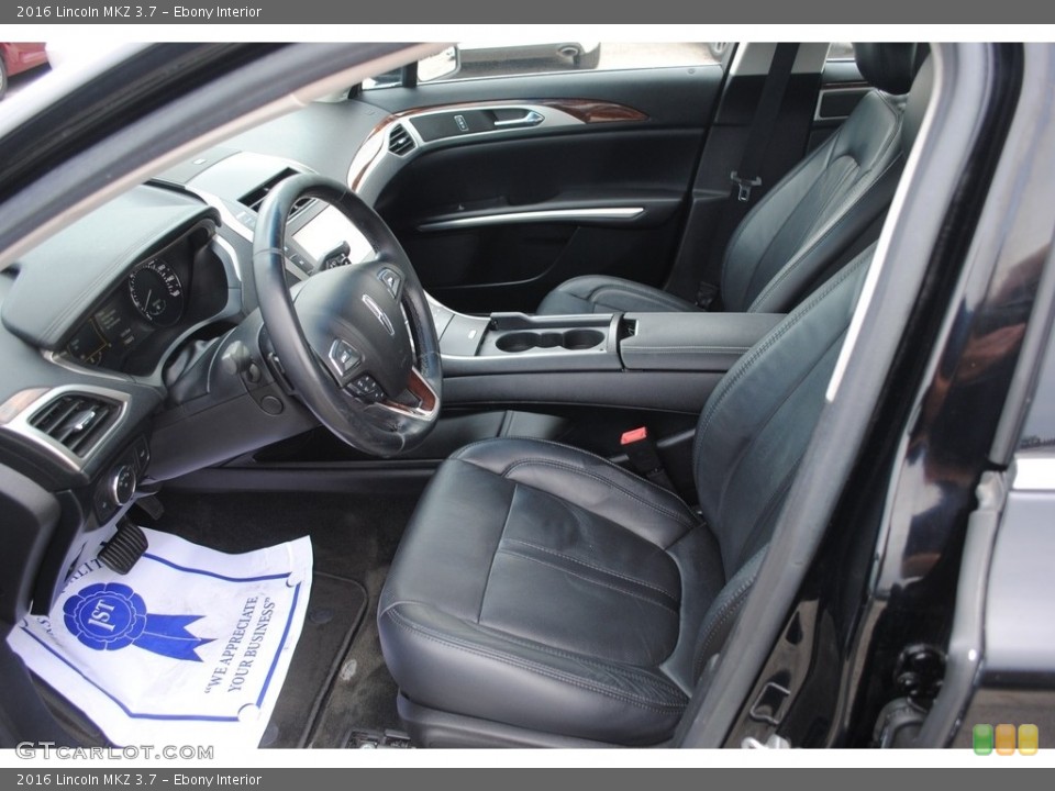 Ebony Interior Photo for the 2016 Lincoln MKZ 3.7 #146584353