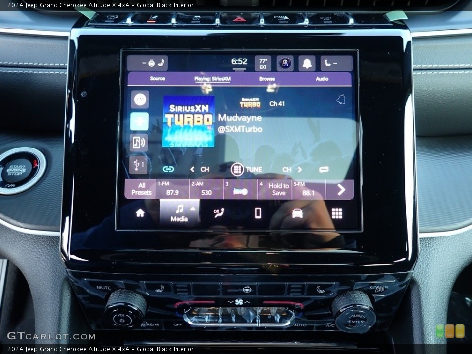 Global Black Interior Controls for the 2024 Jeep Grand Cherokee Altitude X 4x4 #146587809