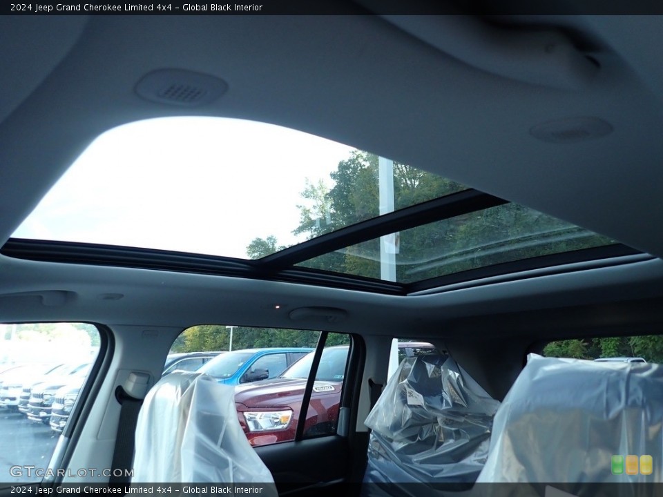 Global Black Interior Sunroof for the 2024 Jeep Grand Cherokee Limited 4x4 #146590393