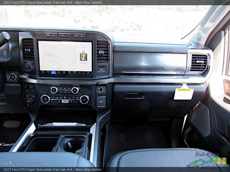 Black Onyx Interior Dashboard for the 2023 Ford F250 Super Duty Lariat Crew Cab 4x4 #146591522