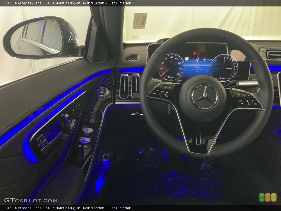 Black Interior Dashboard for the 2023 Mercedes-Benz S 500e 4Matic Plug-In Hybrid Sedan #146593635