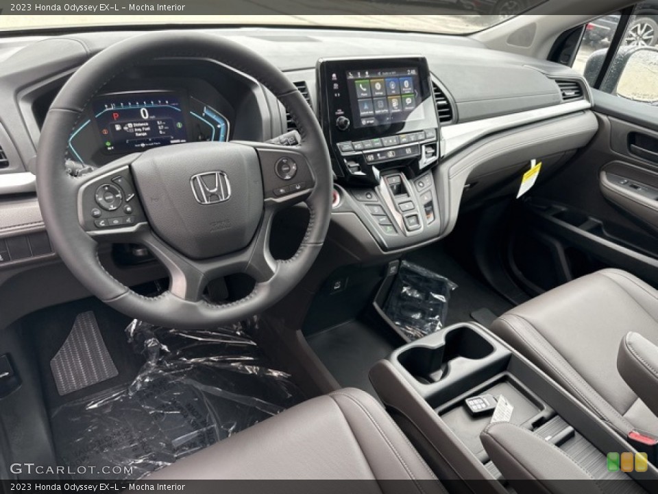 Mocha Interior Photo for the 2023 Honda Odyssey EX-L #146594319