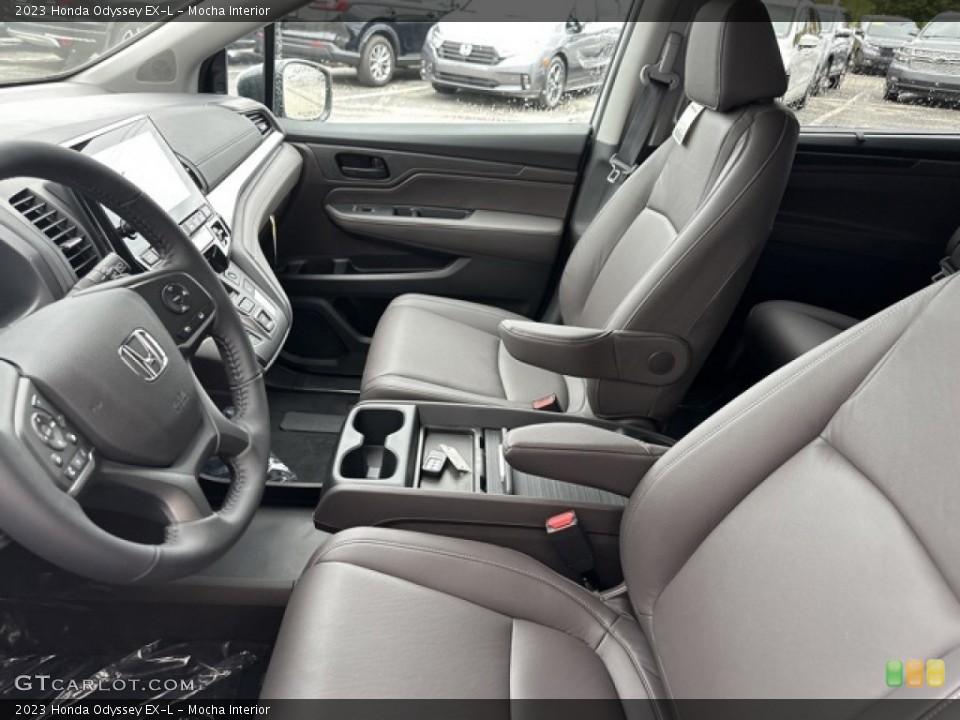 Mocha Interior Front Seat for the 2023 Honda Odyssey EX-L #146594341