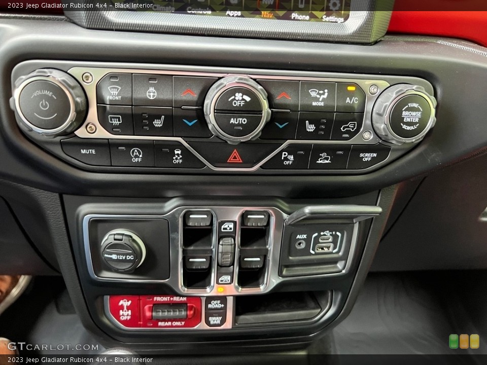 Black Interior Controls for the 2023 Jeep Gladiator Rubicon 4x4 #146594495
