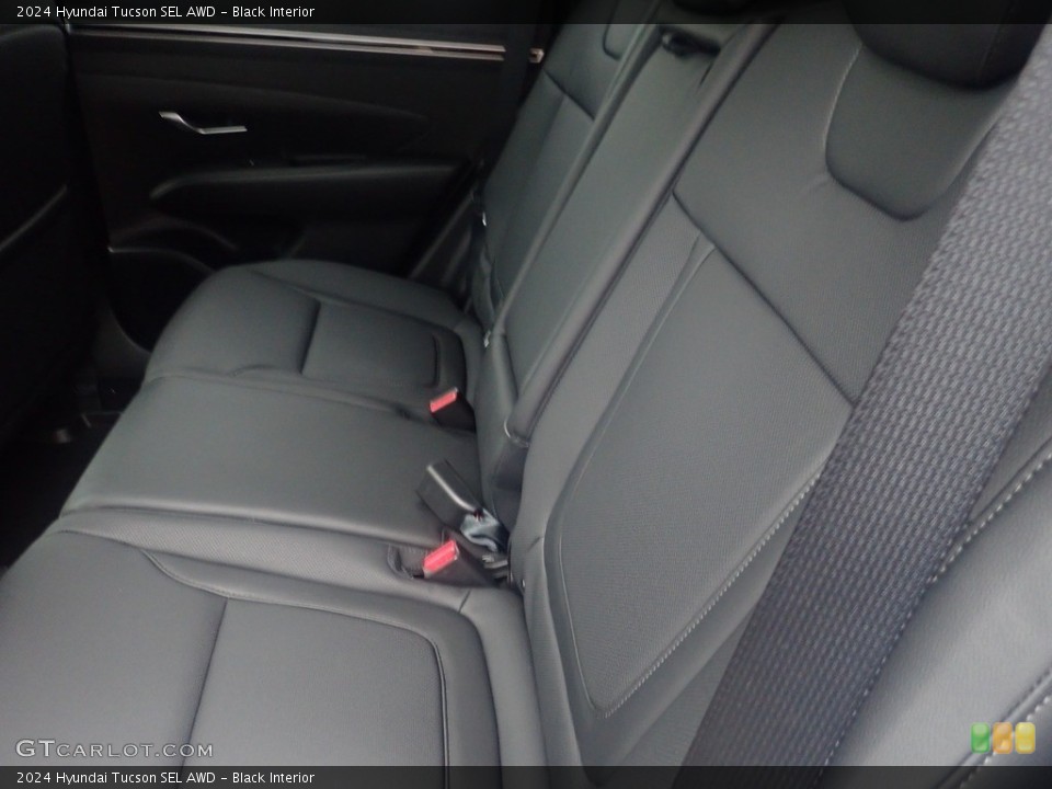 Black Interior Rear Seat for the 2024 Hyundai Tucson SEL AWD #146595908
