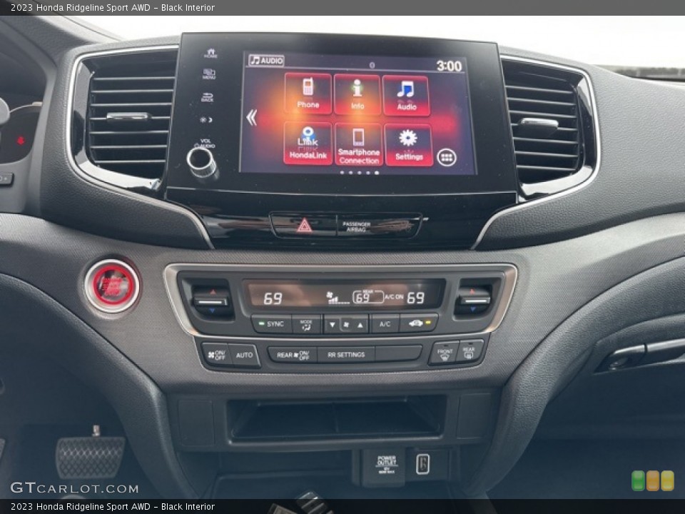 Black Interior Controls for the 2023 Honda Ridgeline Sport AWD #146596189