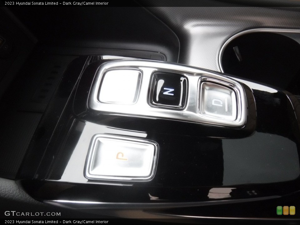 Dark Gray/Camel Interior Transmission for the 2023 Hyundai Sonata Limited #146597768