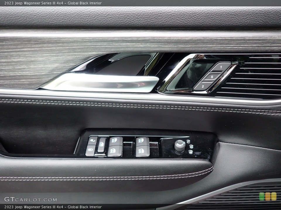 Global Black Interior Door Panel for the 2023 Jeep Wagoneer Series III 4x4 #146602519