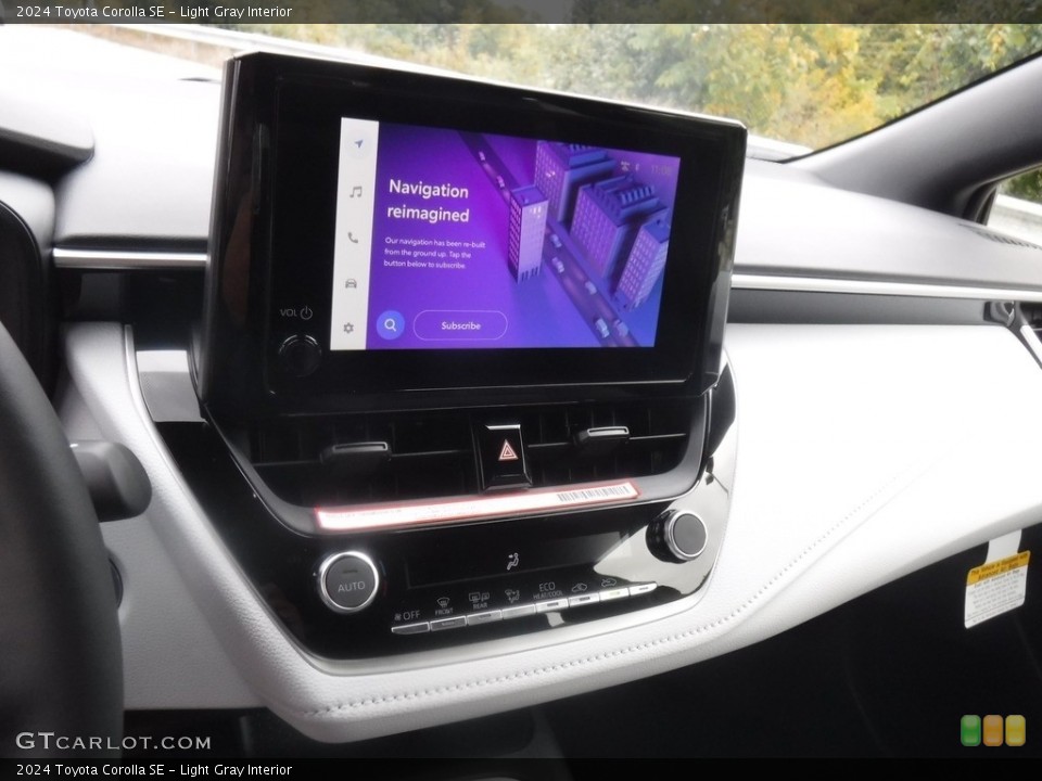 Light Gray Interior Controls for the 2024 Toyota Corolla SE #146604055