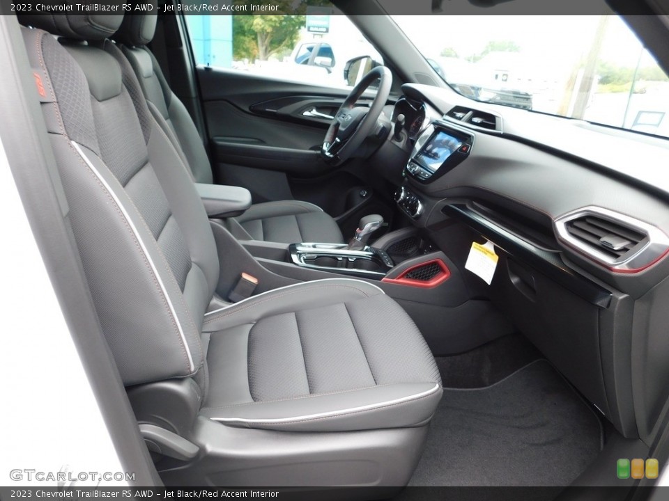 Jet Black/Red Accent 2023 Chevrolet TrailBlazer Interiors