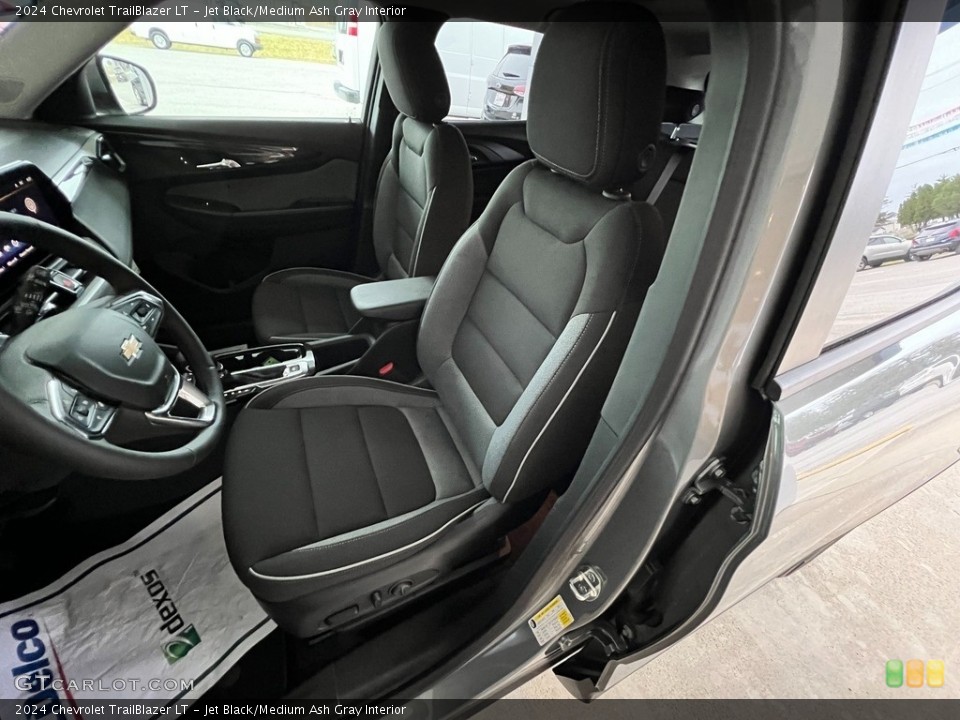 Jet Black/Medium Ash Gray 2024 Chevrolet TrailBlazer Interiors