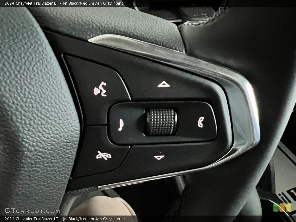 Jet Black/Medium Ash Gray Interior Steering Wheel for the 2024 Chevrolet TrailBlazer LT #146611023