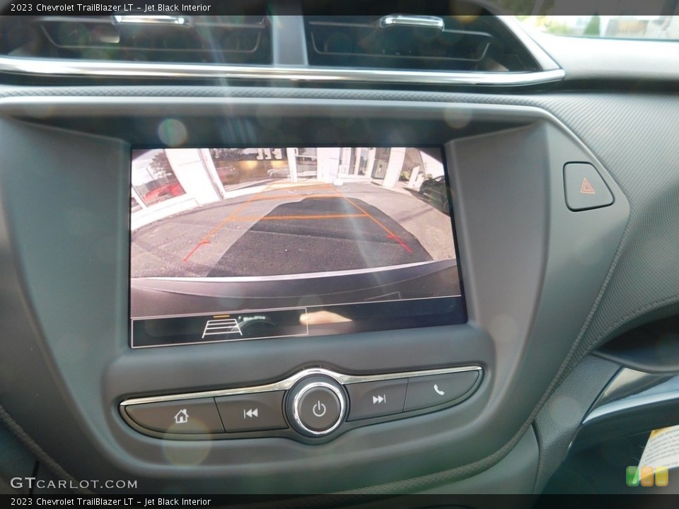 Jet Black Interior Controls for the 2023 Chevrolet TrailBlazer LT #146616758