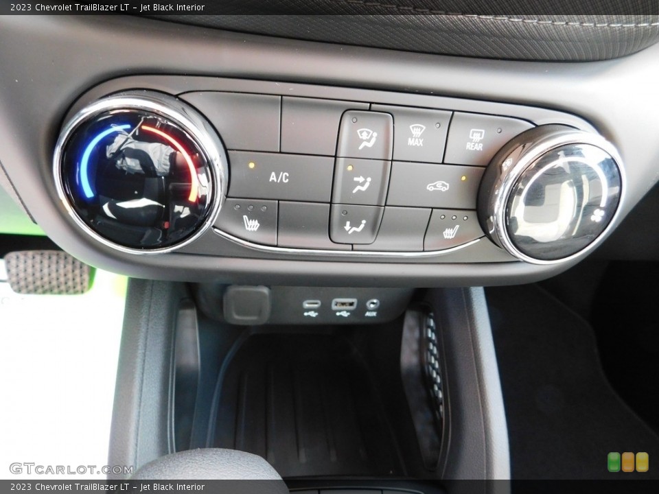 Jet Black Interior Controls for the 2023 Chevrolet TrailBlazer LT #146616780