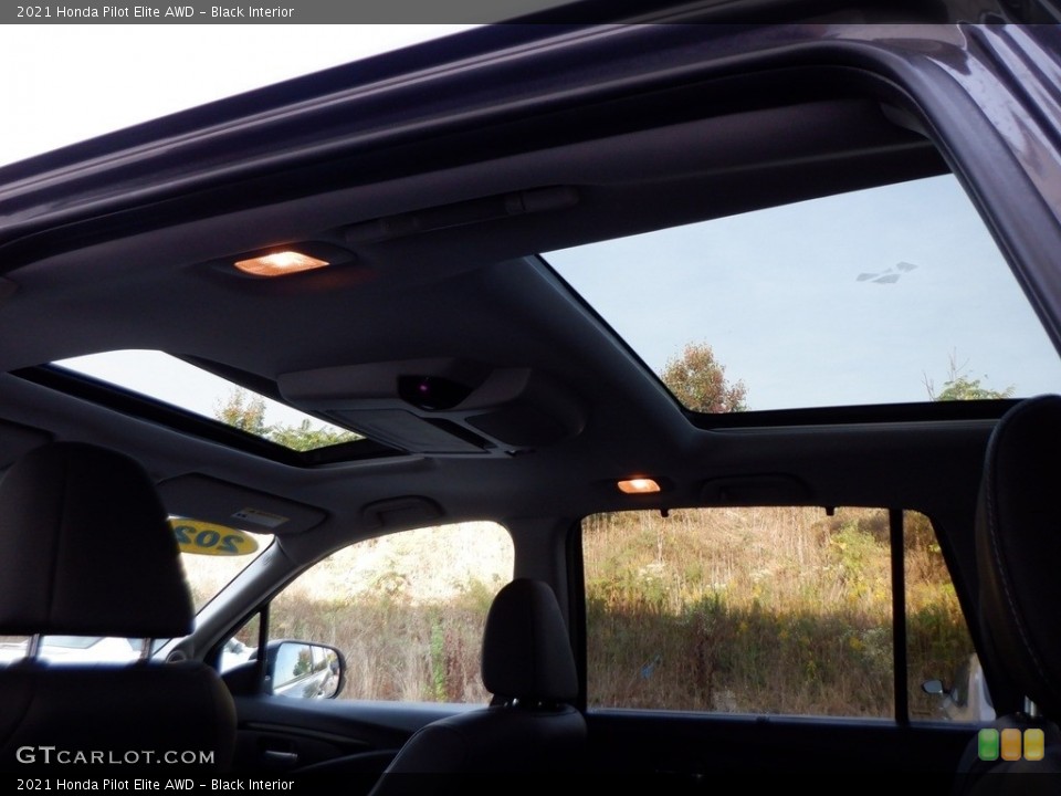 Black Interior Sunroof for the 2021 Honda Pilot Elite AWD #146621085