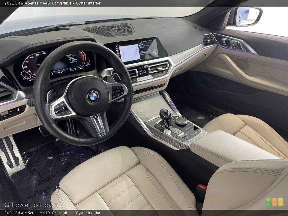 Oyster Interior Photo for the 2021 BMW 4 Series M440i Convertible #146623336