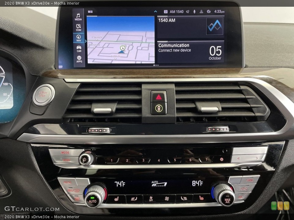 Mocha Interior Controls for the 2020 BMW X3 xDrive30e #146624325