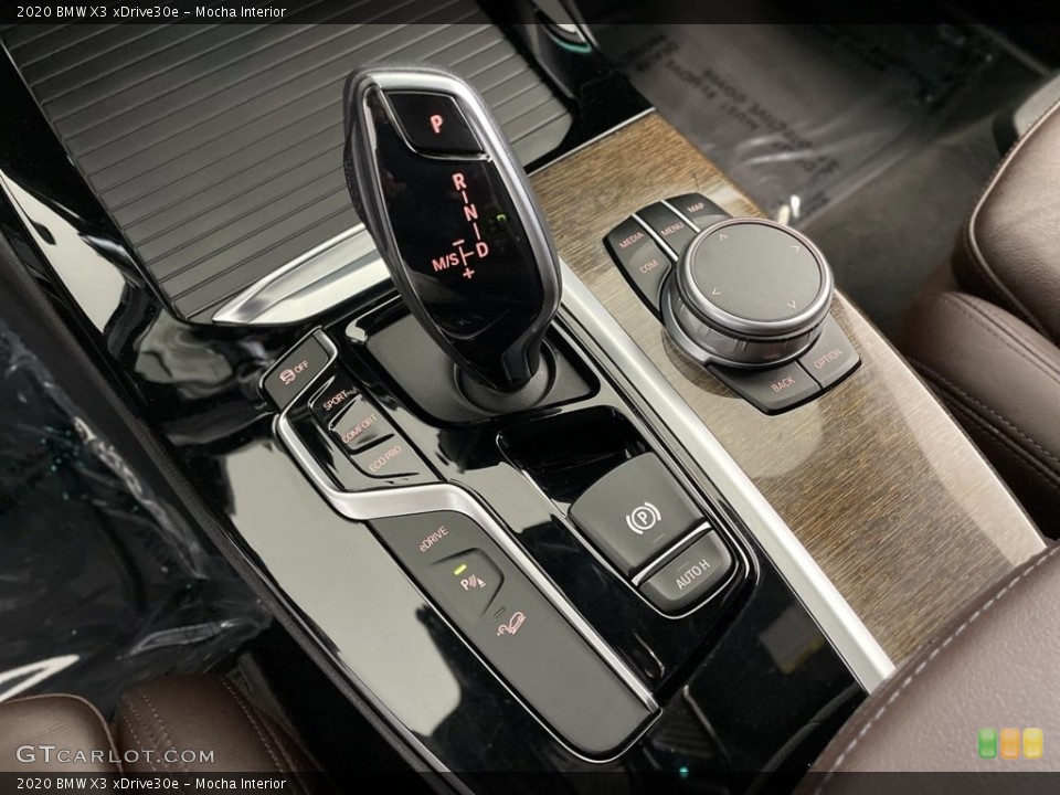 Mocha Interior Transmission for the 2020 BMW X3 xDrive30e #146624403