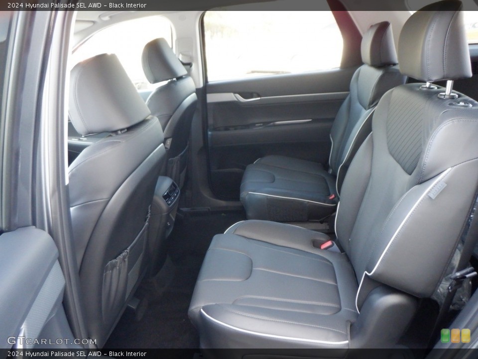 Black Interior Rear Seat for the 2024 Hyundai Palisade SEL AWD #146625783