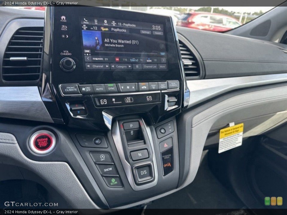 Gray Interior Controls for the 2024 Honda Odyssey EX-L #146626993