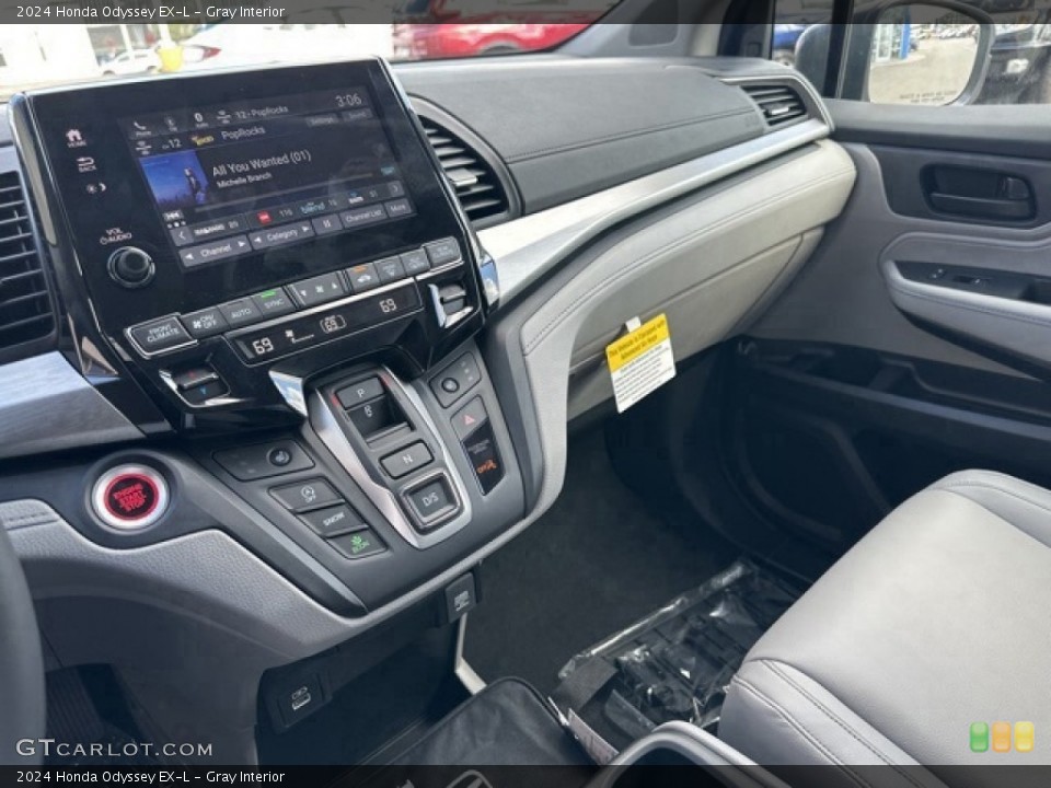 Gray Interior Dashboard for the 2024 Honda Odyssey EX-L #146627157