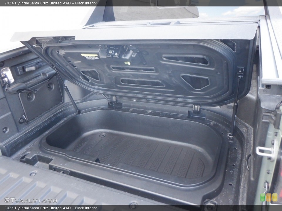 Black Interior Trunk for the 2024 Hyundai Santa Cruz Limited AWD #146629327