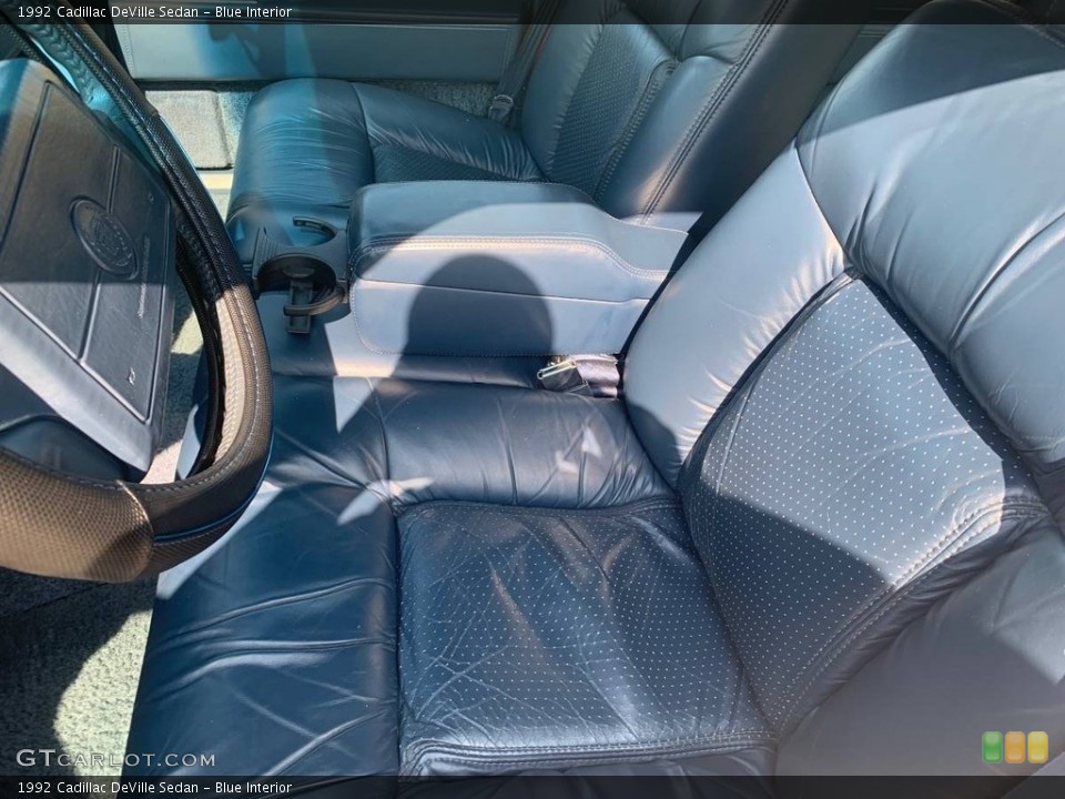 Blue Interior Front Seat for the 1992 Cadillac DeVille Sedan #146630182