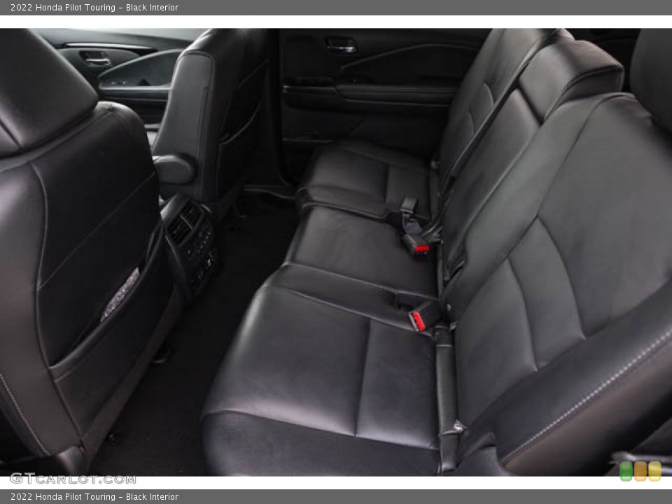 Black Interior Rear Seat for the 2022 Honda Pilot Touring #146631259
