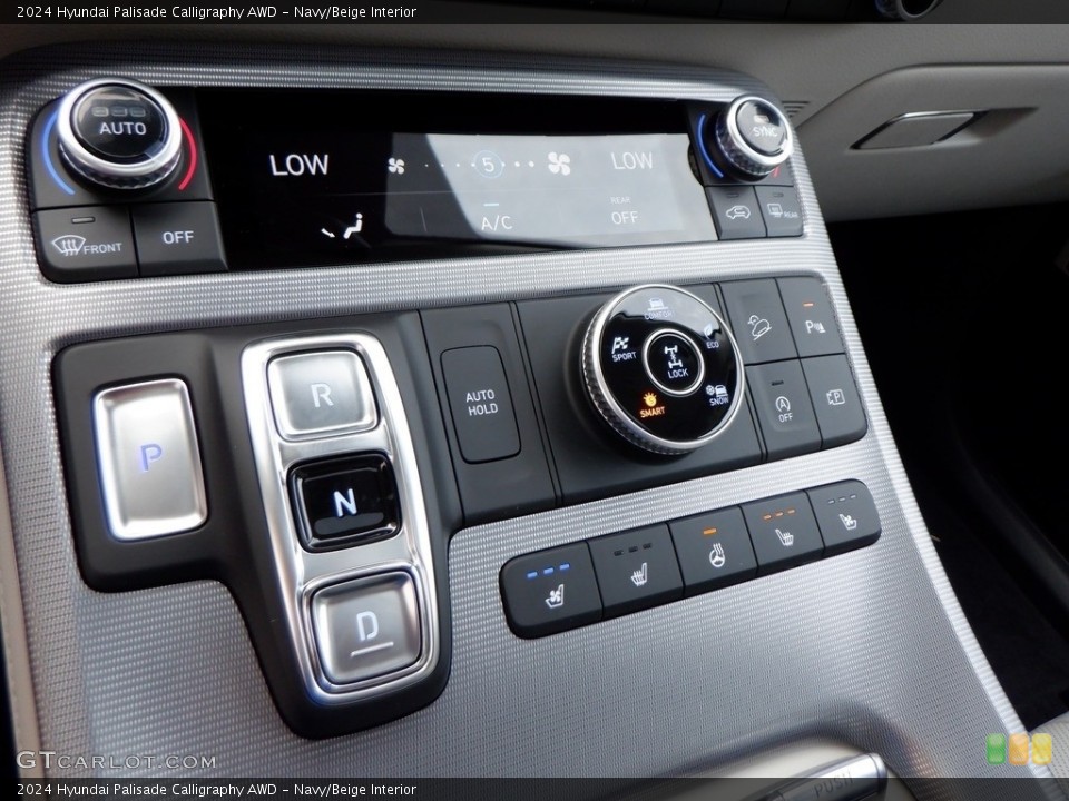 Navy/Beige Interior Transmission for the 2024 Hyundai Palisade Calligraphy AWD #146631472