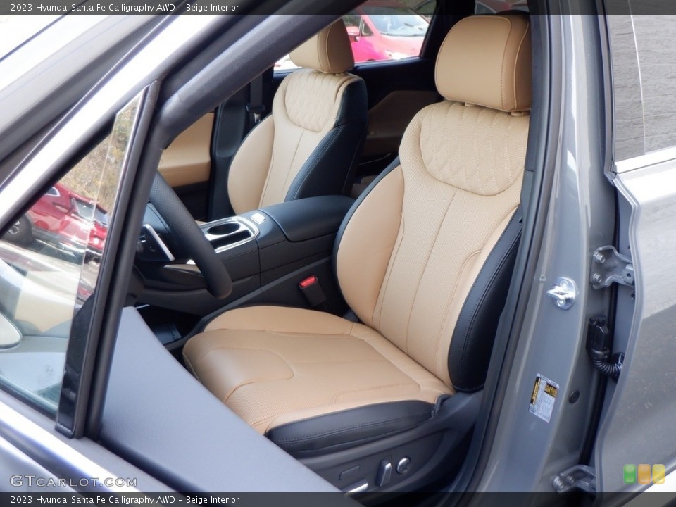 Beige Interior Photo for the 2023 Hyundai Santa Fe Calligraphy AWD #146635141
