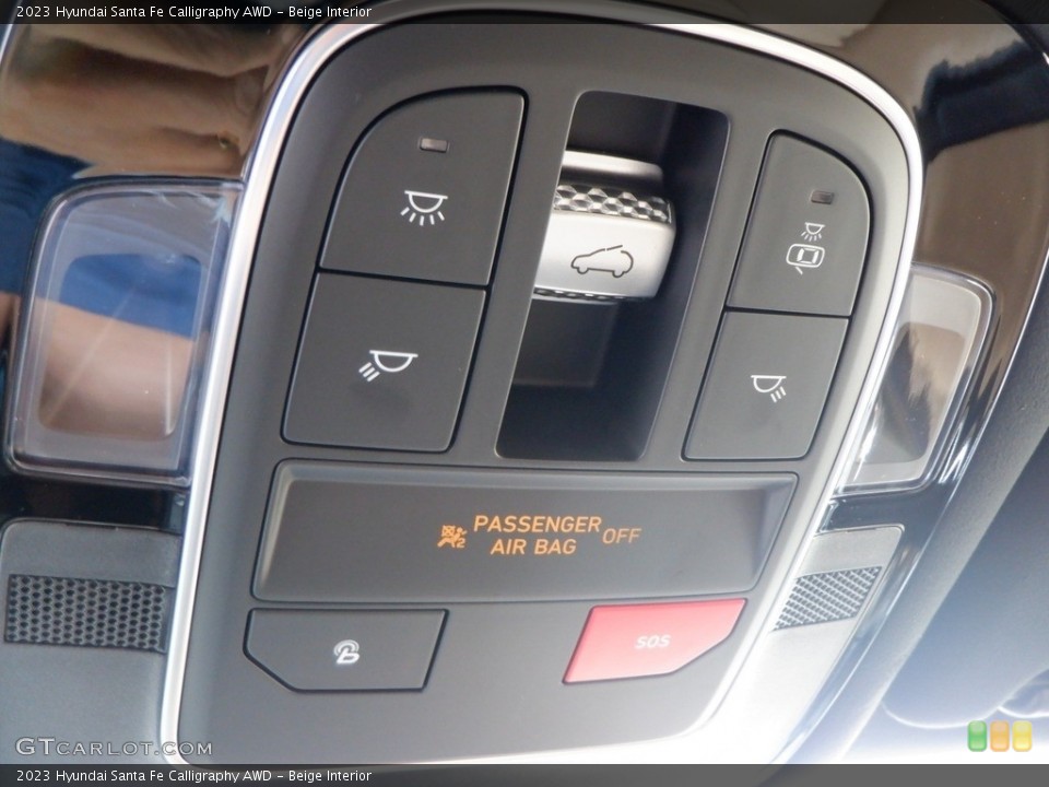 Beige Interior Controls for the 2023 Hyundai Santa Fe Calligraphy AWD #146635273