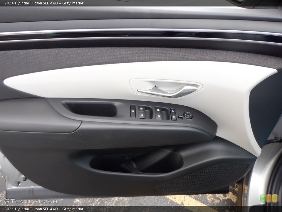 Gray Interior Door Panel for the 2024 Hyundai Tucson SEL AWD #146635993
