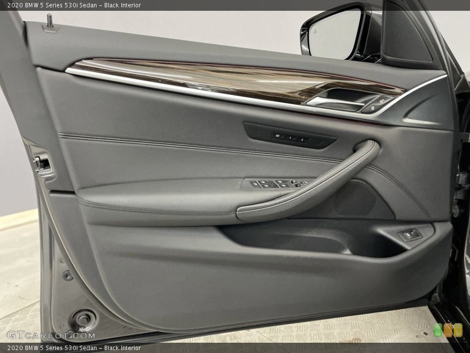 Black Interior Door Panel for the 2020 BMW 5 Series 530i Sedan #146637442