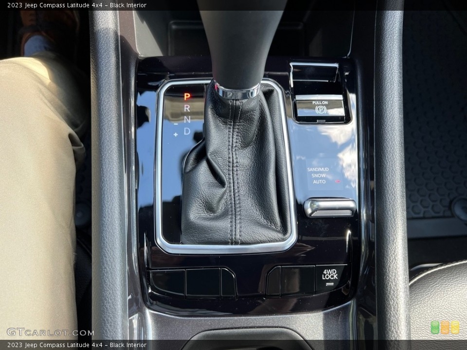 Black Interior Transmission for the 2023 Jeep Compass Latitude 4x4 #146639584