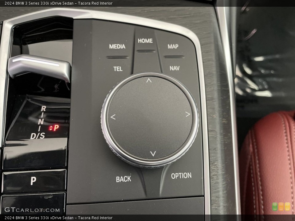 Tacora Red Interior Controls for the 2024 BMW 3 Series 330i xDrive Sedan #146640832