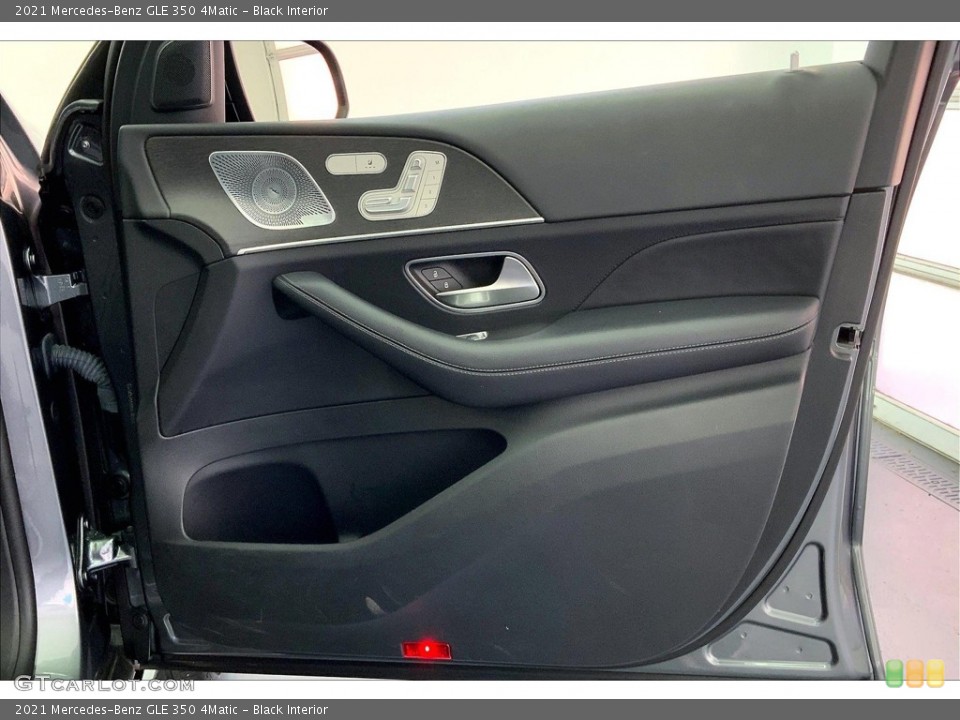 Black Interior Door Panel for the 2021 Mercedes-Benz GLE 350 4Matic #146645247