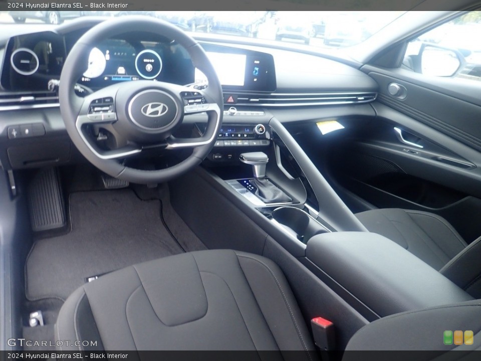 Black Interior Photo for the 2024 Hyundai Elantra SEL #146650848