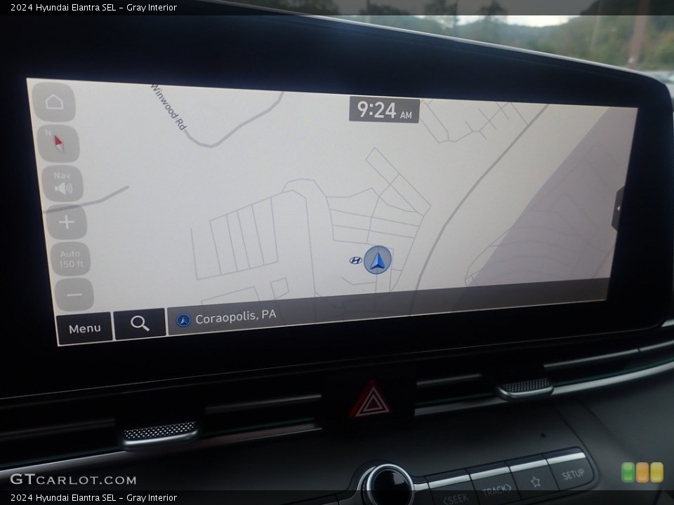 Gray Interior Navigation for the 2024 Hyundai Elantra SEL #146651187