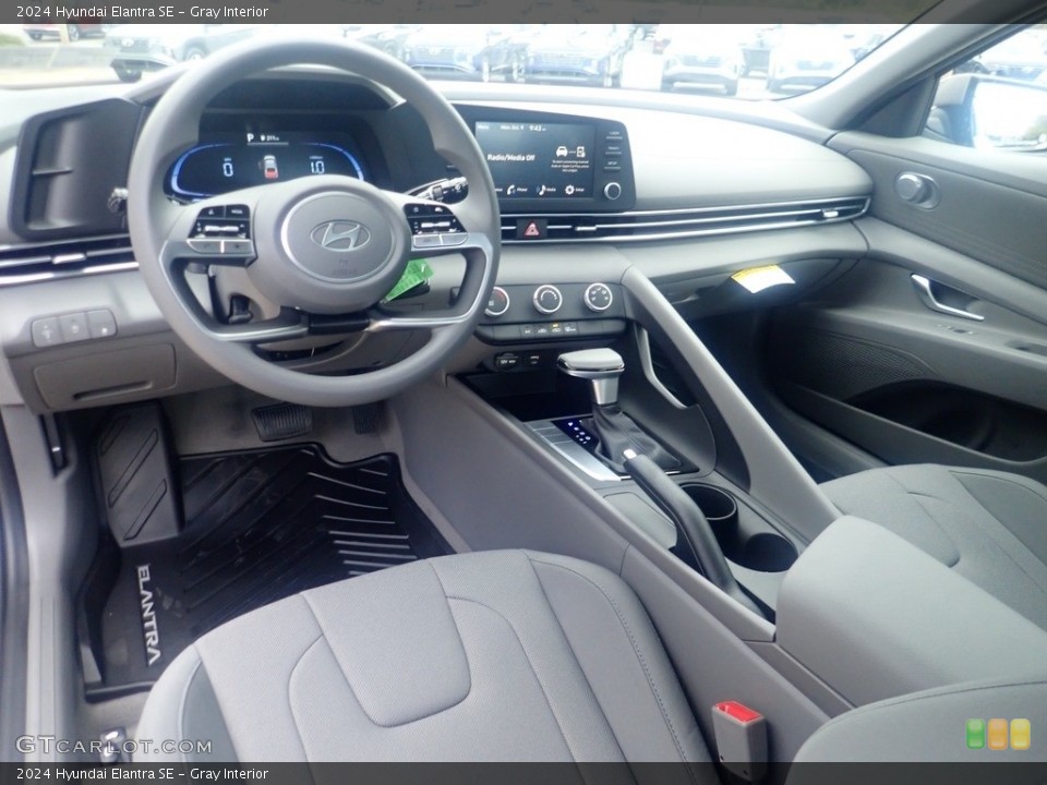 Gray Interior Photo for the 2024 Hyundai Elantra SE #146651403