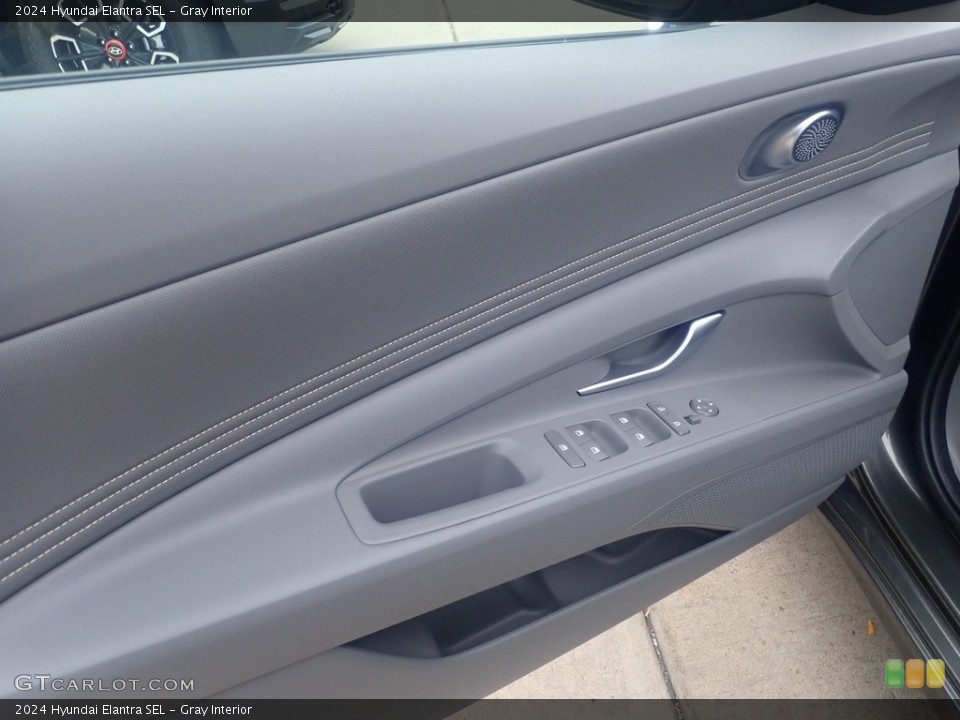 Gray Interior Door Panel for the 2024 Hyundai Elantra SEL #146651709