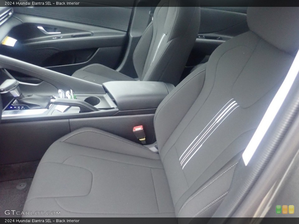 Black Interior Front Seat for the 2024 Hyundai Elantra SEL #146651943