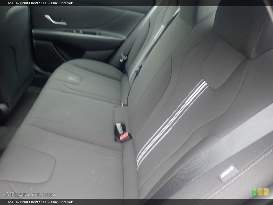 Black Interior Rear Seat for the 2024 Hyundai Elantra SEL #146651958